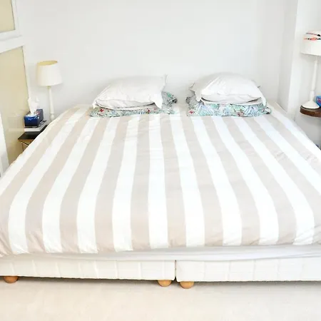 アパート Nice Apartment Like A Loft Near Buttes-Chaumont パリ